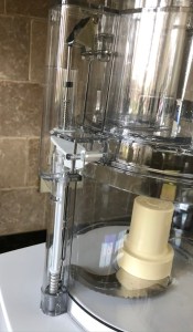 Spring-latchy things